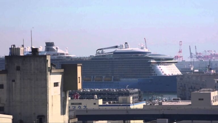 Quantum of the Seas クアンタム・オブ・ザ・シーズ 神戸初入港(2016/3/17)d