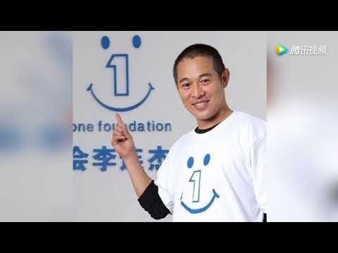 李连杰确认捐出100亿财产，想改回国籍，成龙一句话打脸李连杰！