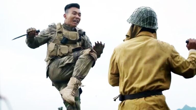 為了掩護美國傷員先走，2名國軍特種兵留下斷後，掏出匕首與日軍激情肉搏！