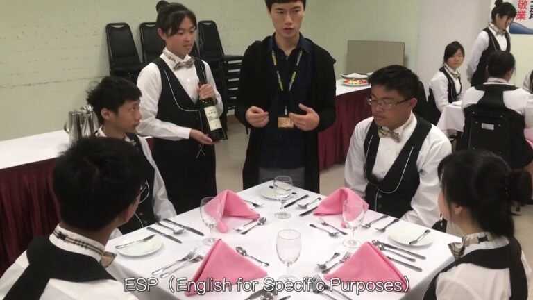 2018葳格高中餐一甲 餐服ESP課程
