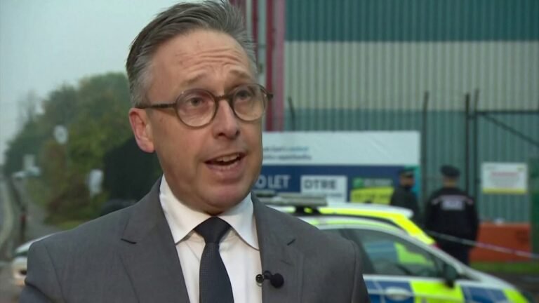 震驚！英警方證實 卡車貨櫃39具屍體均為華人