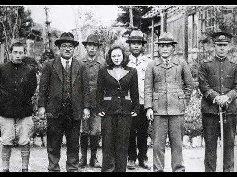 1938年，李香蘭進入偽滿電影界成為“滿洲映畫”歌影雙棲演藝演員