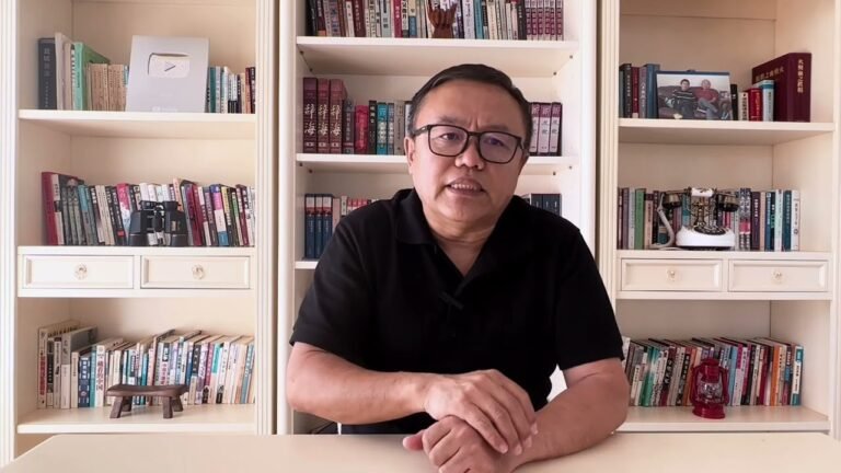 军委改革会议不允许习近平参加，反习将军李桥铭坐第一排露面，造王者元老宋平助力习下李上，习派老陈爆料习计划二十大改主席制。《老灯开讲第123期》