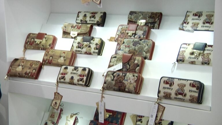 Henney Bear轩尼小熊 意大利西班牙 国际品牌 参展走秀 美国新加坡 2